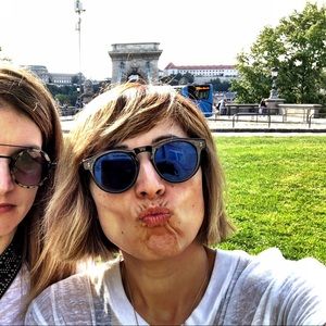 Meet your Posher, Liz